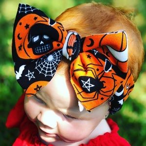 Glow in the dark piggies